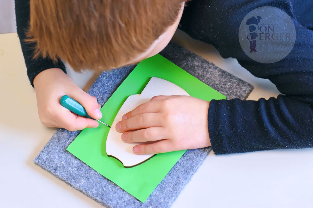 Poinçon - Pochoir Chasuble