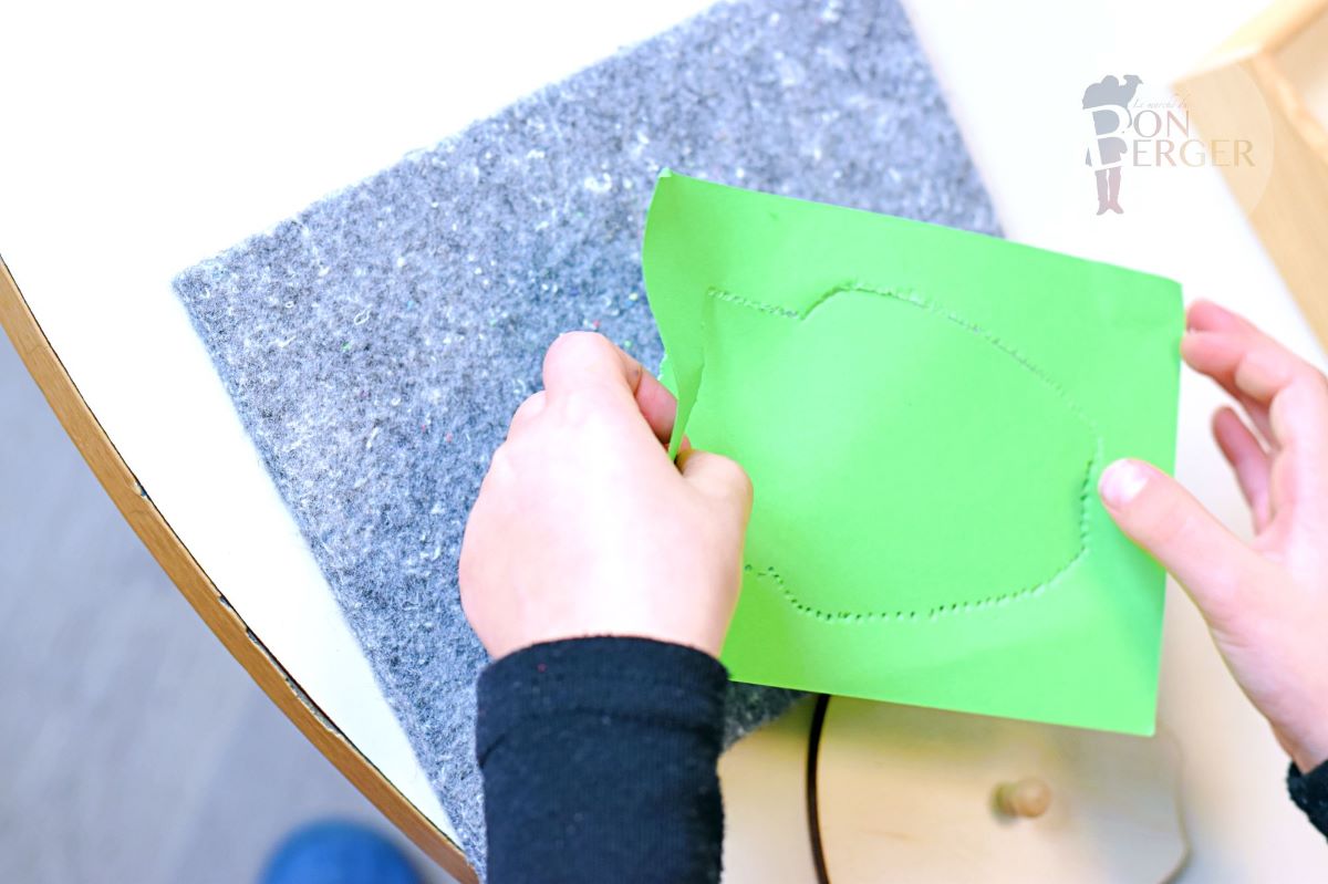 Poinçon - Pochoir Chasuble